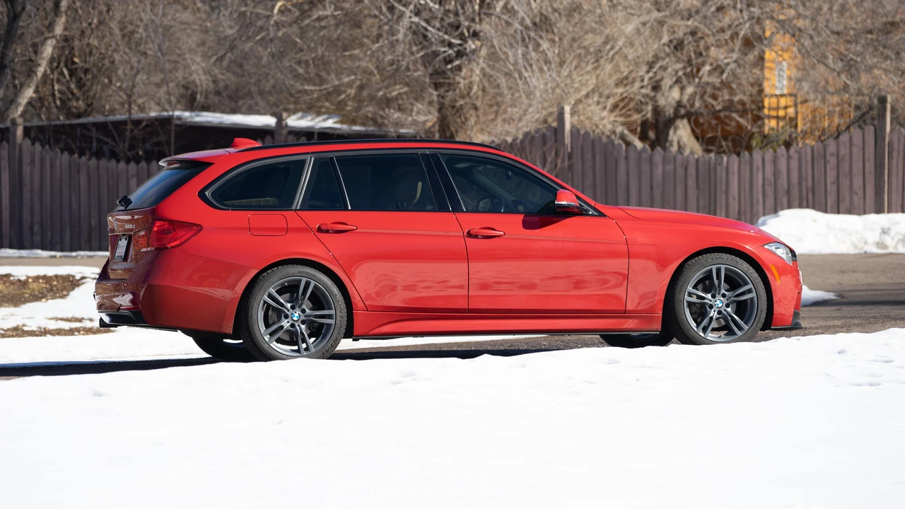 2015 BMW F31 3 Series Touring - Image 10 of 31