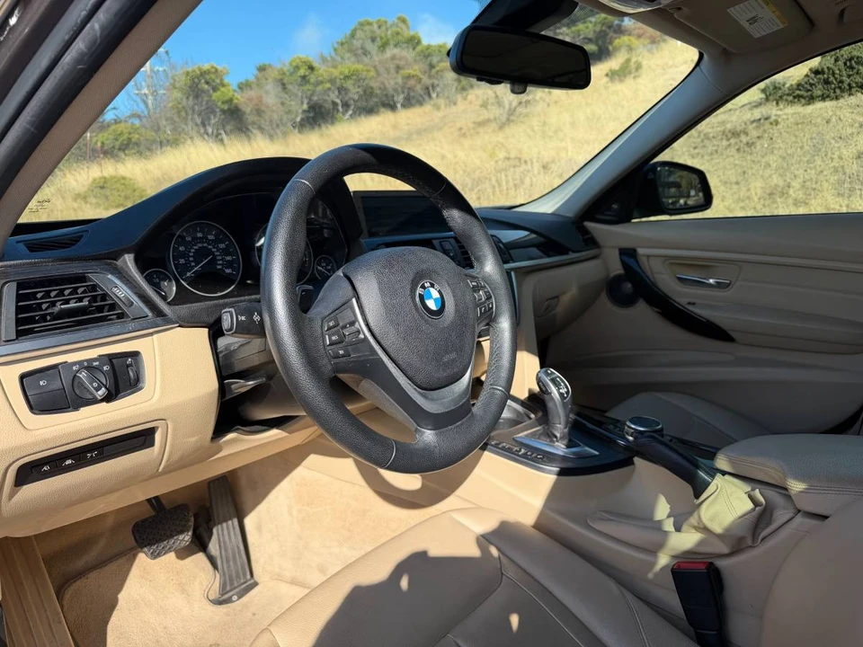 2015 BMW M3 - Image 3 of 9