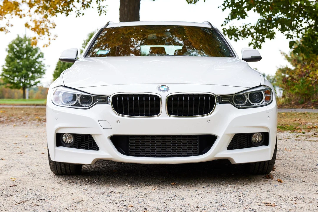 2015 BMW F31 3 Series Touring - Image 2 of 31