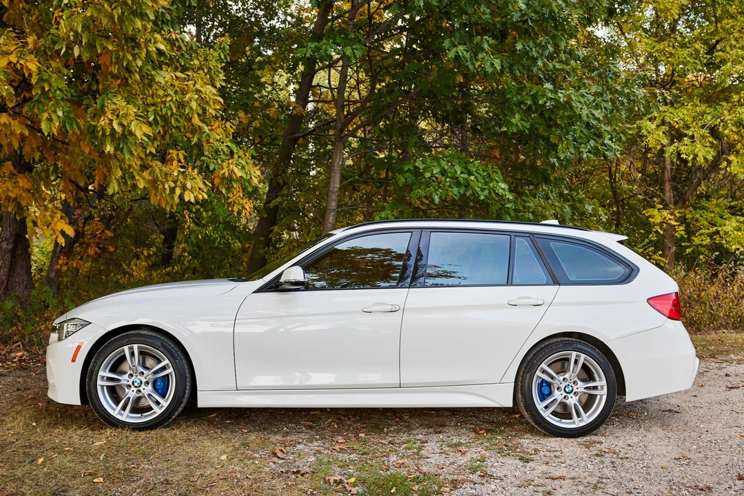 2015 BMW F31 3 Series Touring - Image 3 of 31