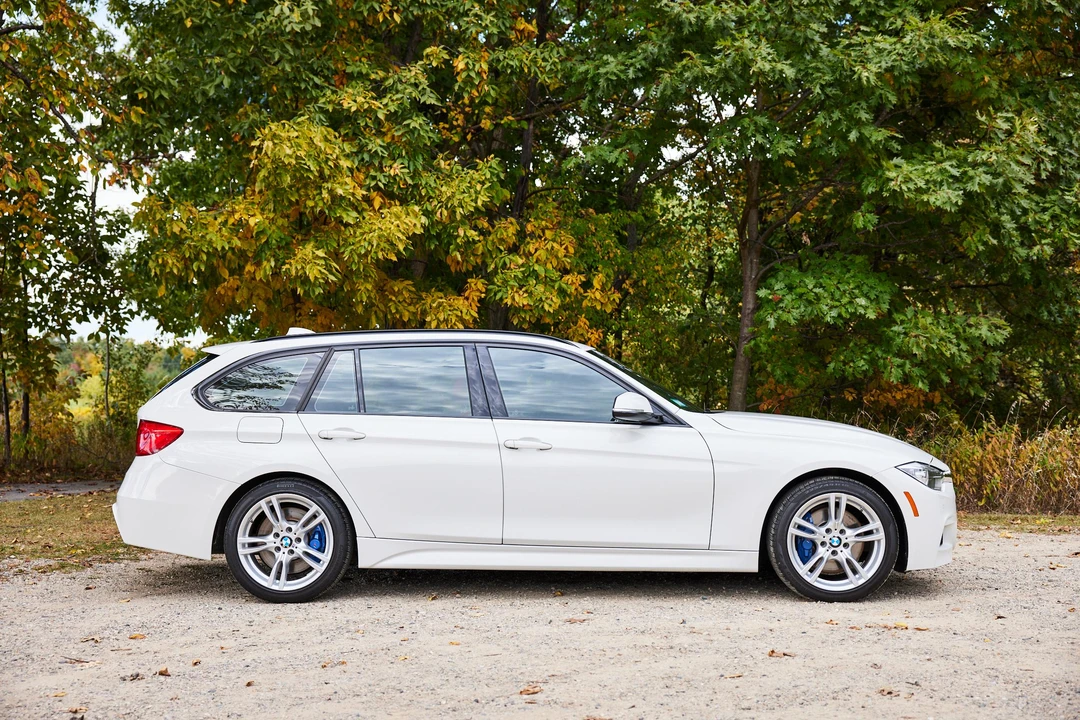2015 BMW F31 3 Series Touring - Image 9 of 31