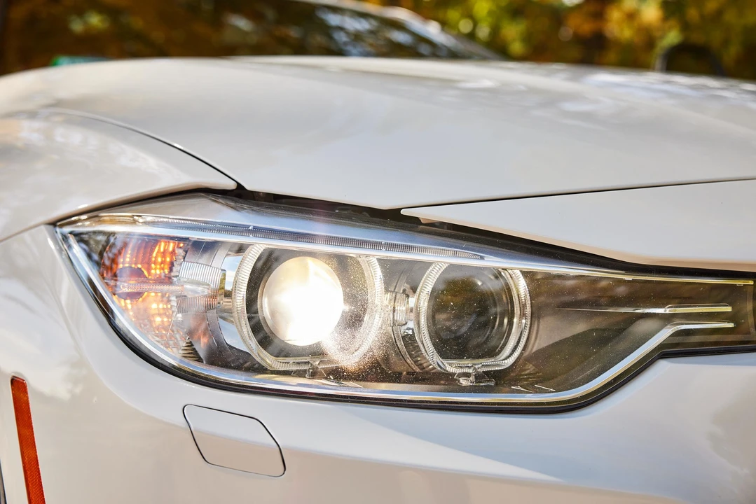 2015 BMW F31 3 Series Touring - Image 15 of 31