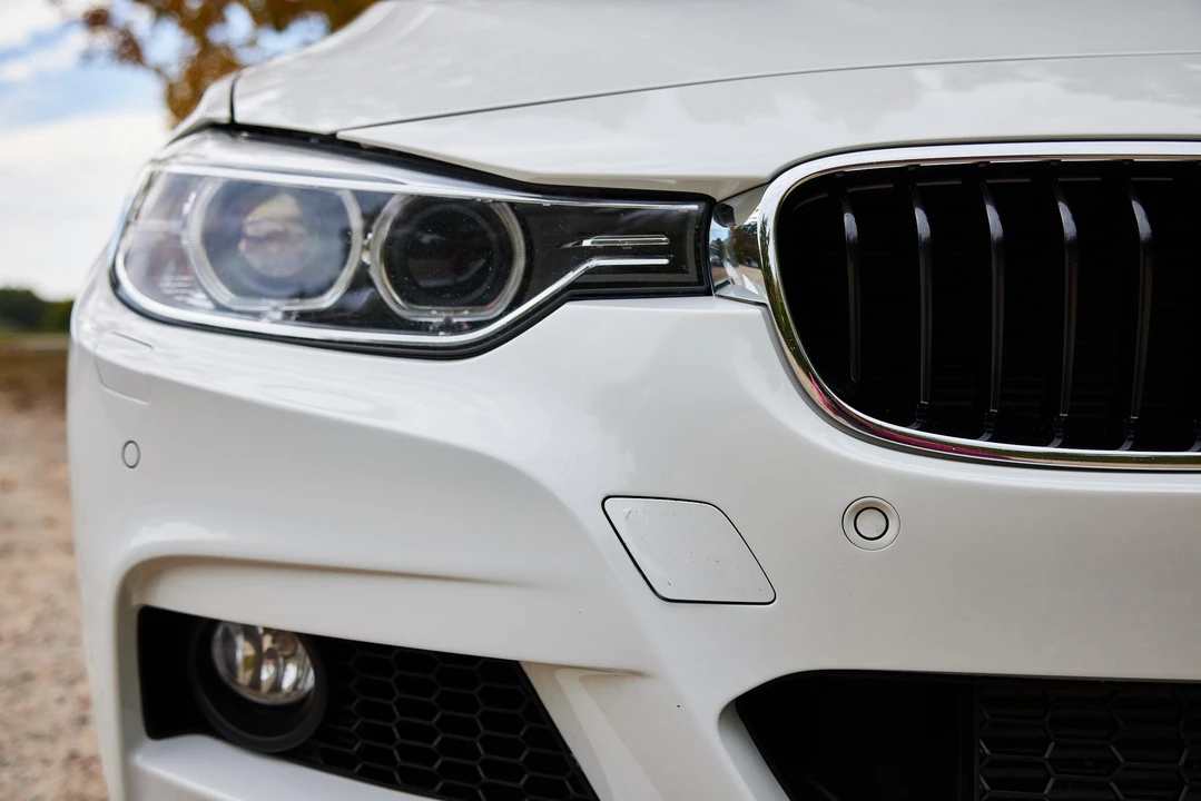 2015 BMW F31 3 Series Touring - Image 14 of 31