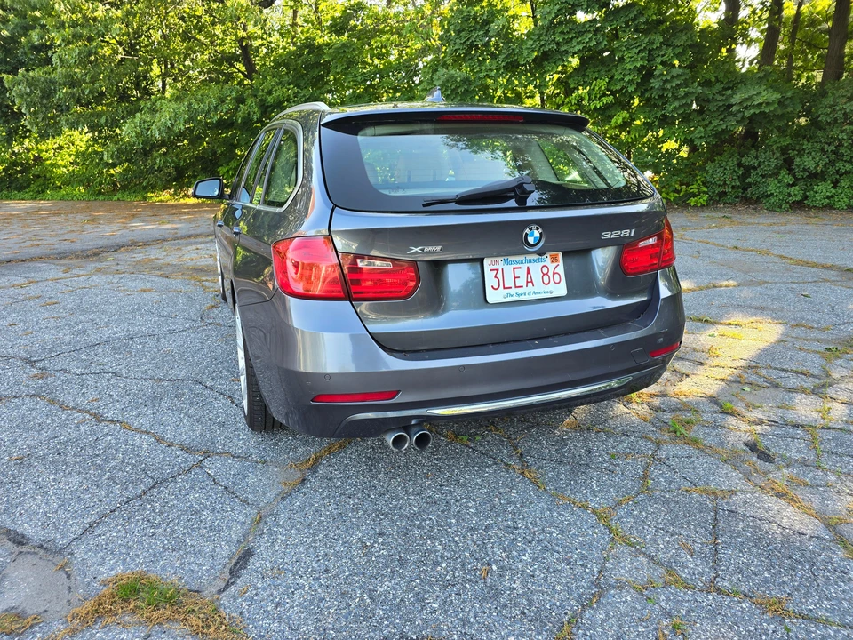 2015 BMW F31 3 Series Touring - Image 11 of 31