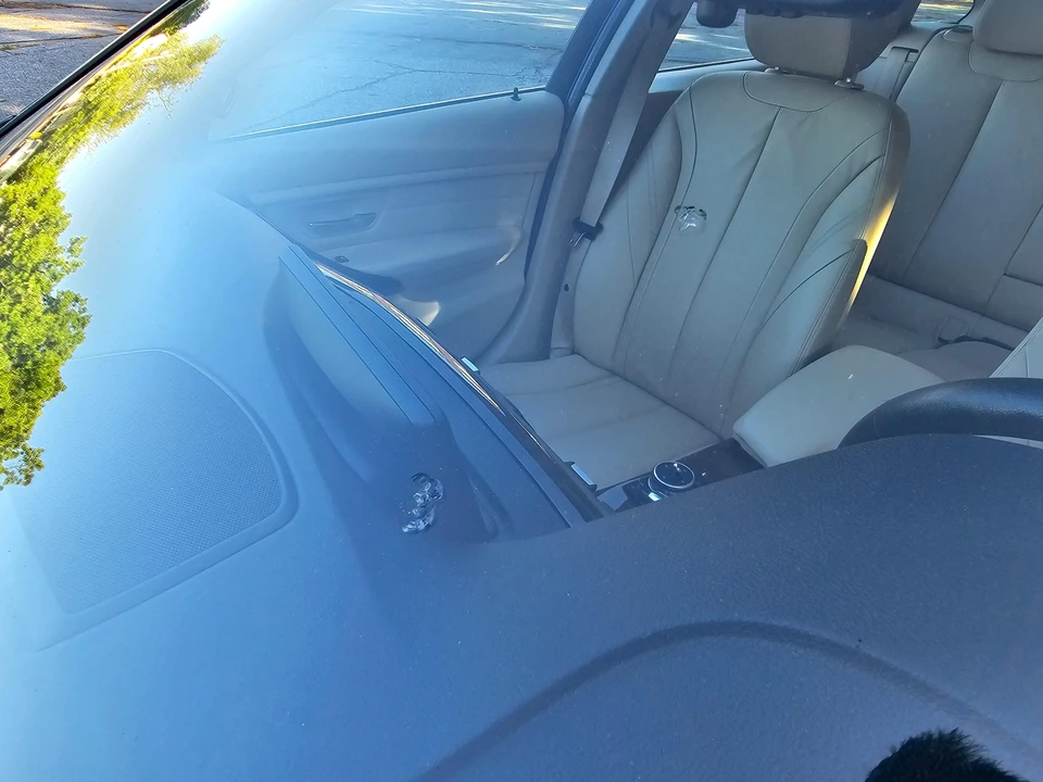 2015 BMW F31 3 Series Touring - Image 24 of 31