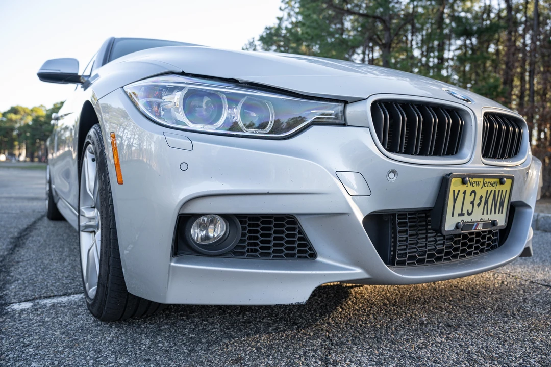 2015 BMW F30 335i & 340i Sedan - Image 22 of 31