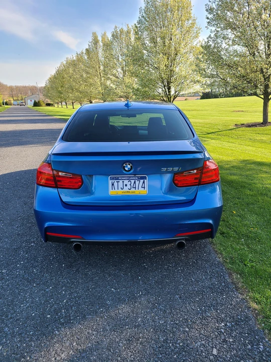 2015 BMW F30 335i & 340i Sedan - Image 9 of 31
