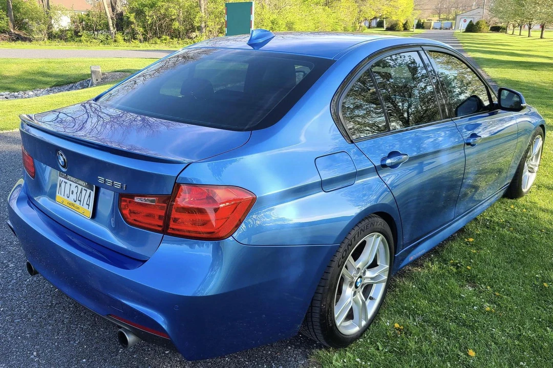 2015 BMW F30 335i & 340i Sedan - Image 6 of 31