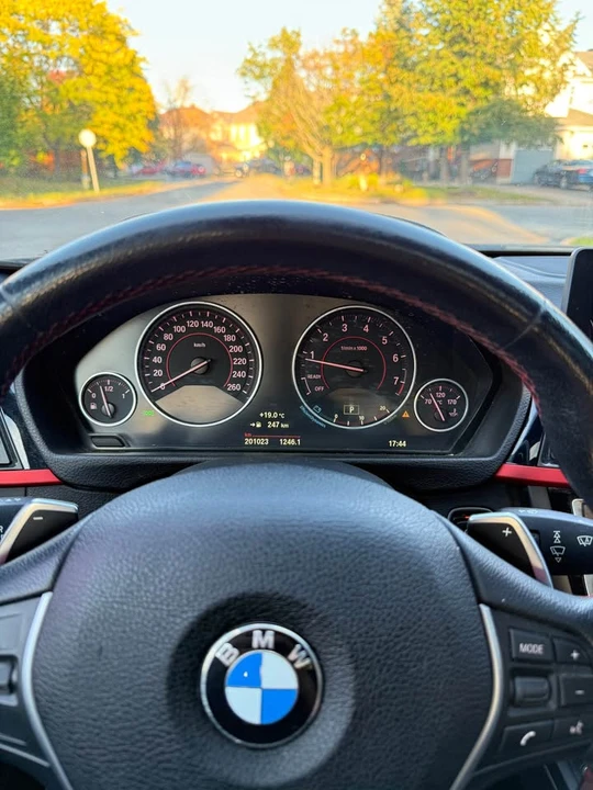 2015 BMW 4 Series - Image 10 of 12