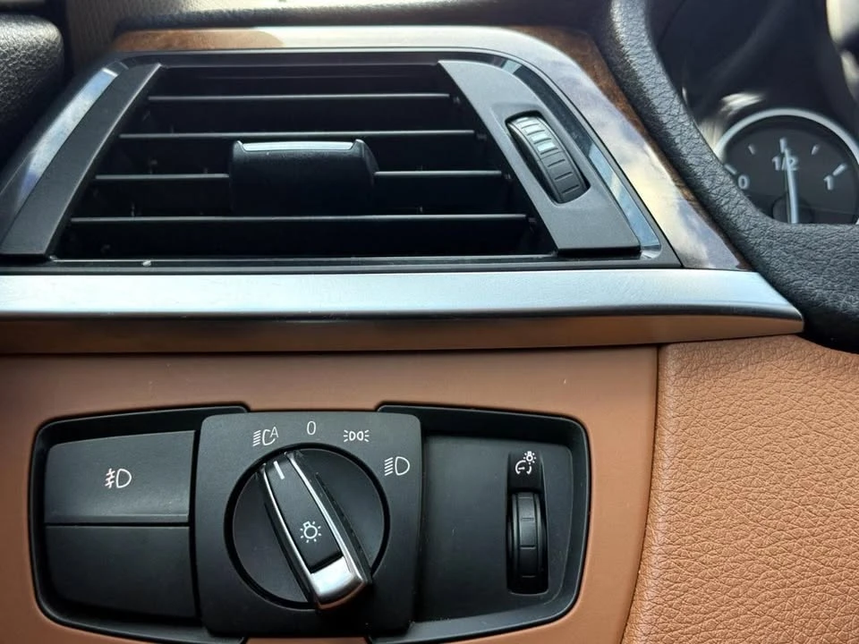2015 BMW 4 Series - Image 15 of 20