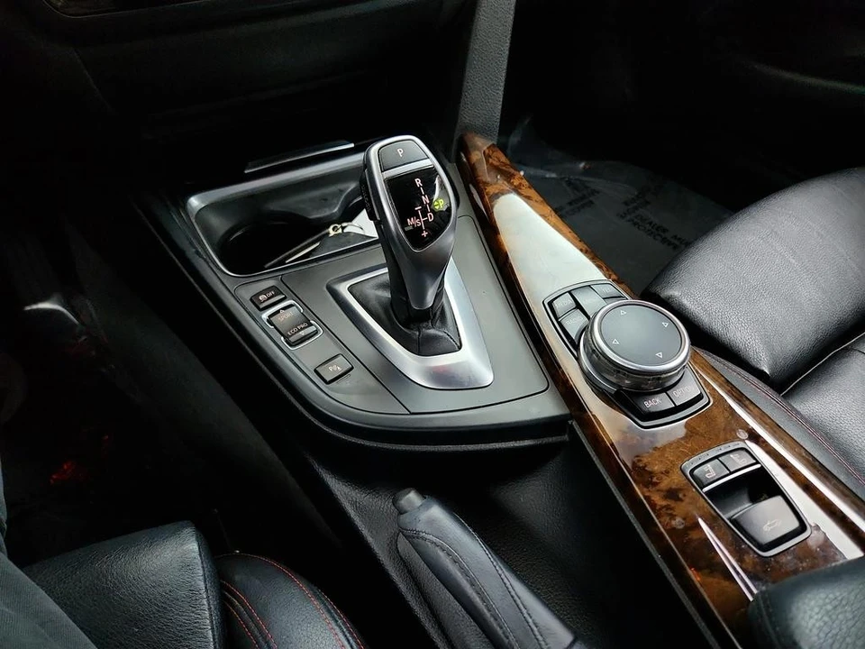 2015 BMW 4 Series - Image 17 of 21