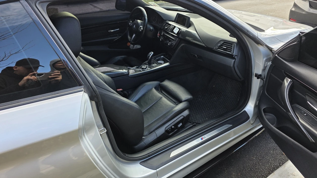 2015 BMW 4 Series - Image 8 of 12