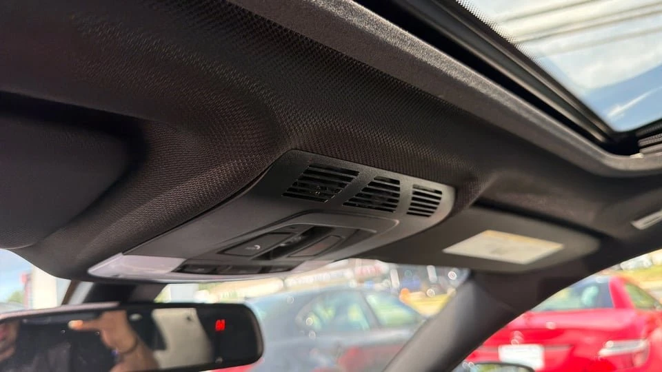 2015 BMW 4 Series - Image 18 of 20