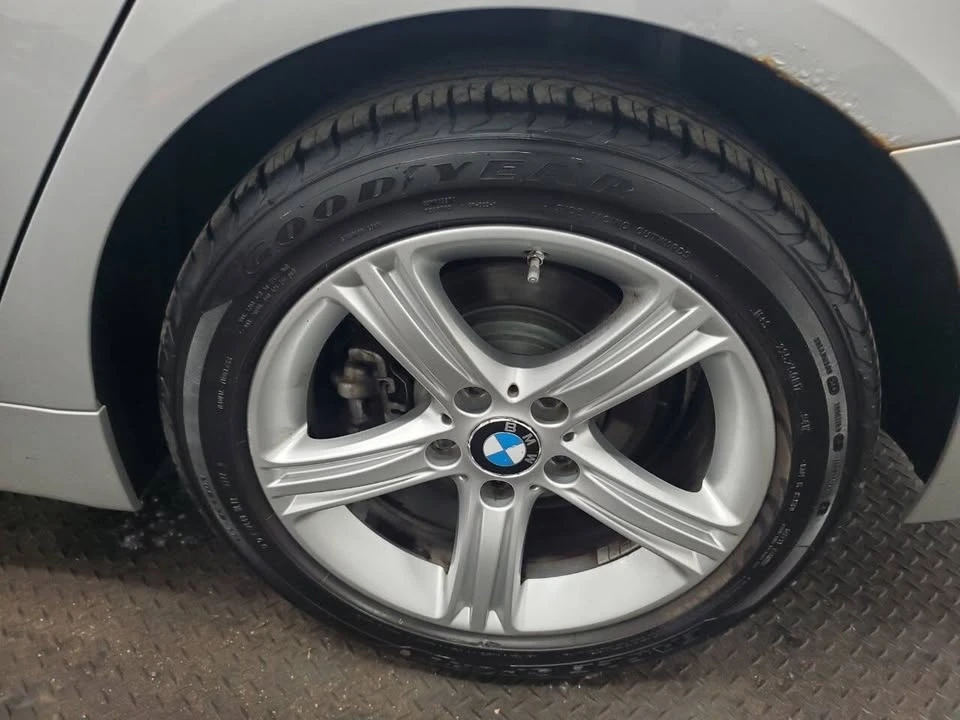 2015 BMW 4 Series - Image 17 of 17