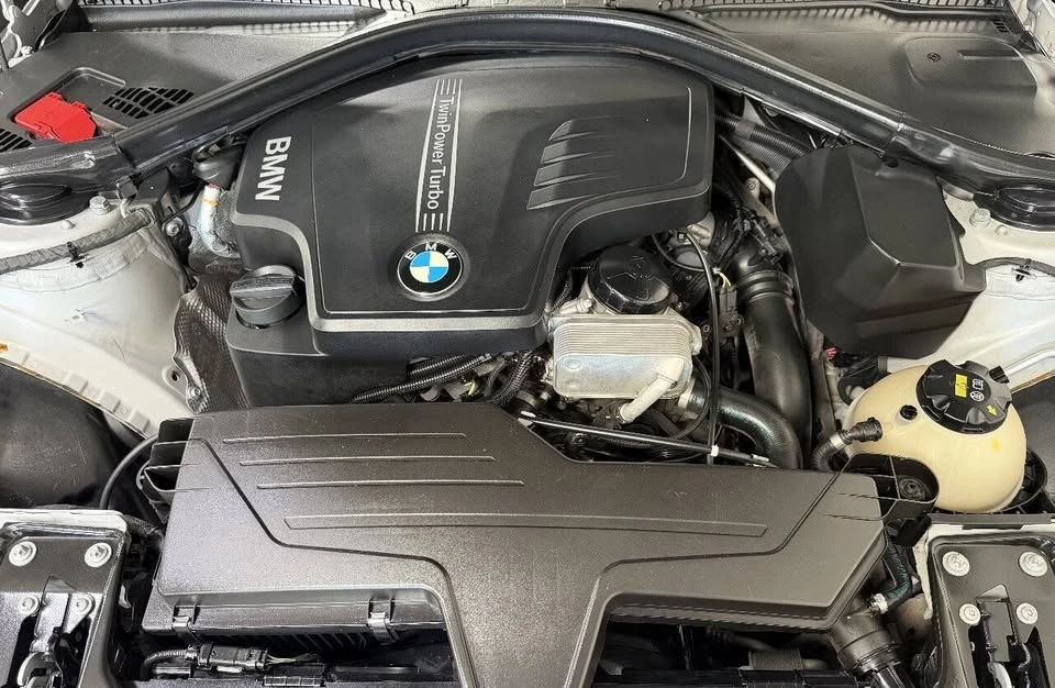 2015 BMW 4 Series - Image 8 of 9