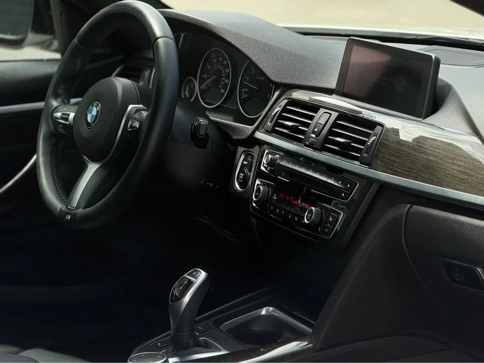 2015 BMW 4 Series - Image 8 of 15