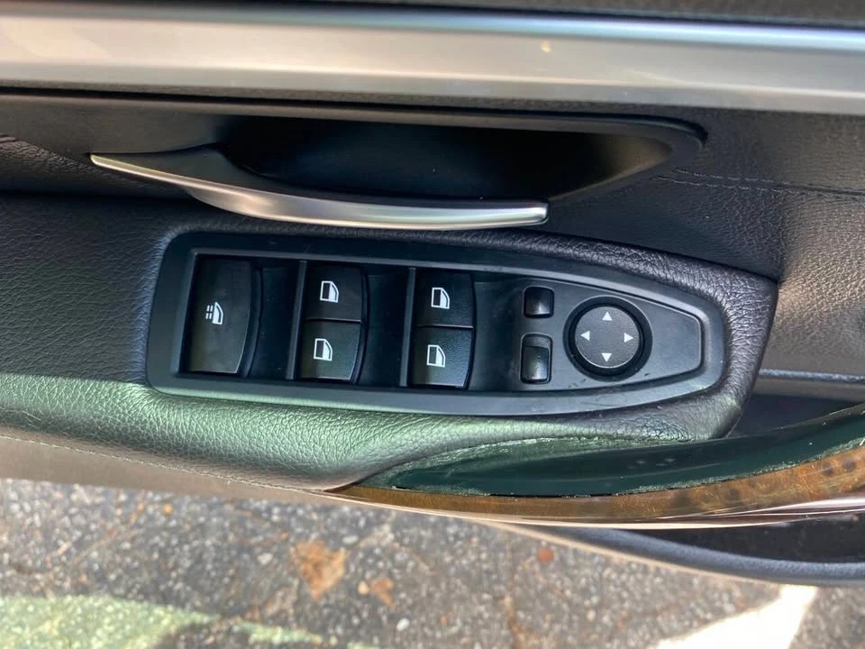2015 BMW 4 Series - Image 15 of 20