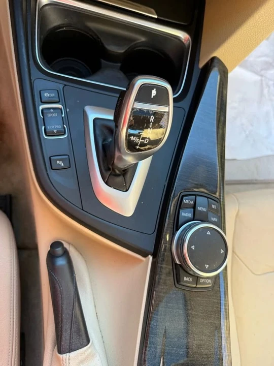 2015 BMW 4 Series - Image 17 of 20