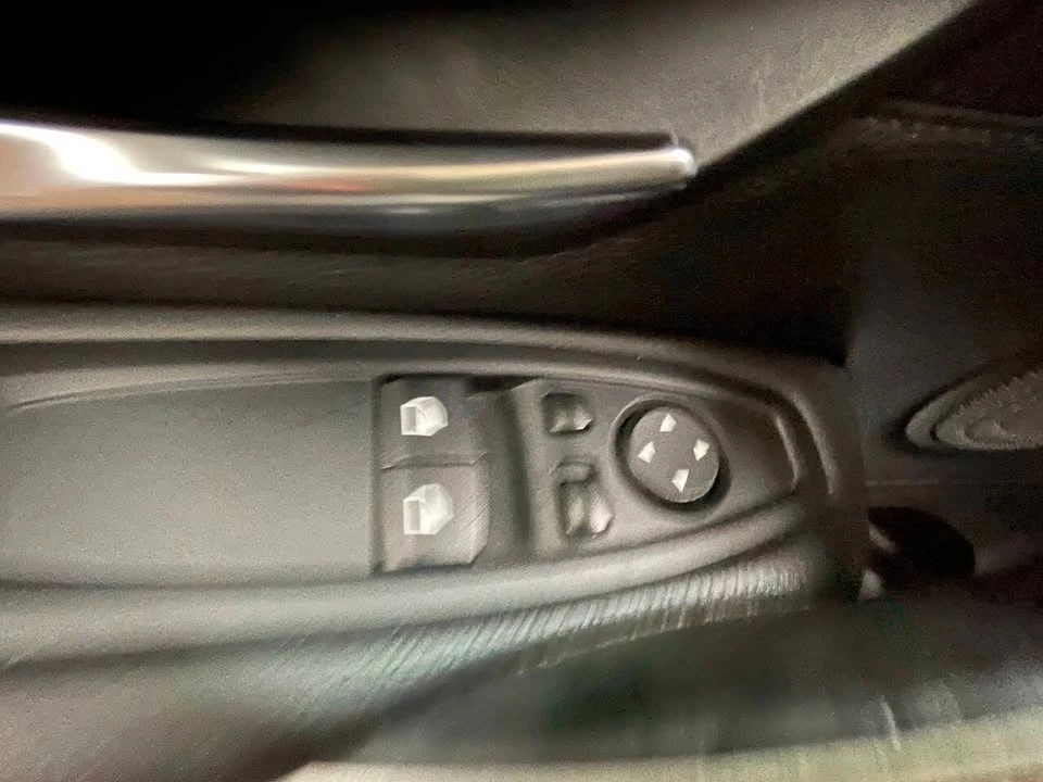 2015 BMW 4 Series - Image 10 of 20