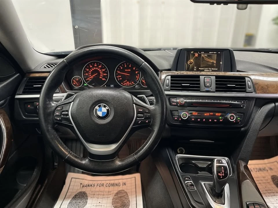 2015 BMW 4 Series - Image 15 of 20