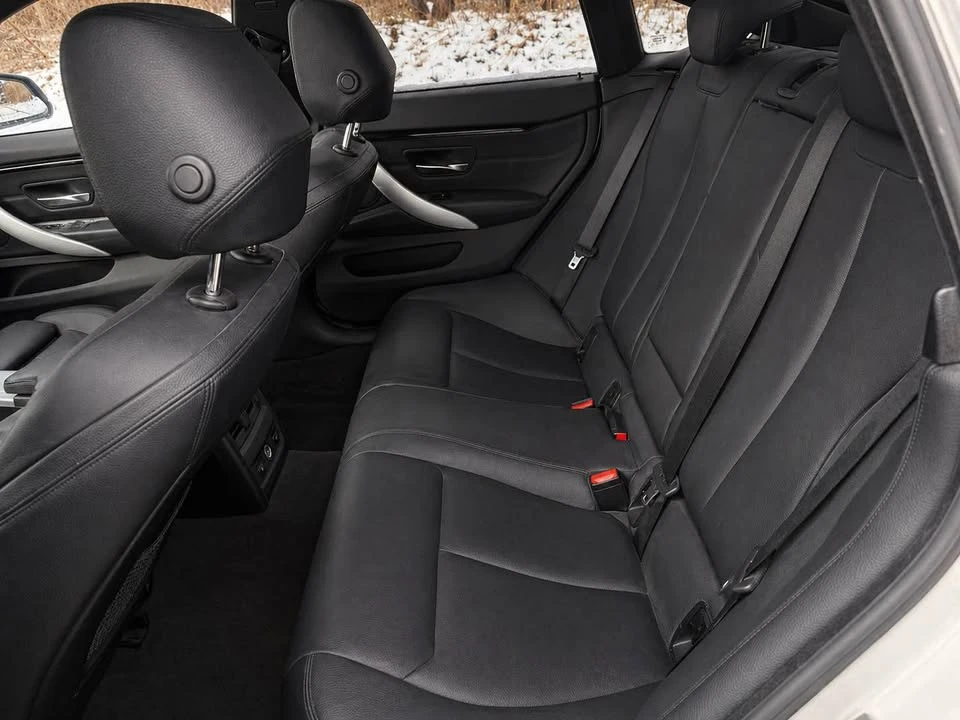 2015 BMW 4 Series - Image 11 of 17