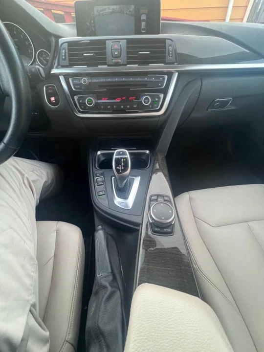 2015 BMW 4 Series - Image 17 of 20