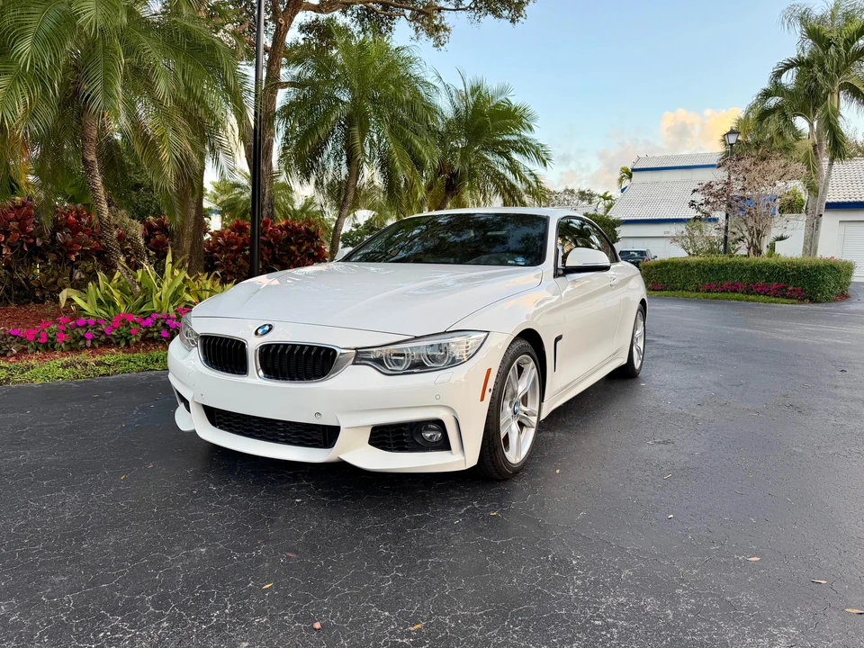 2015 BMW F33 435i & 440i Convertible - Image 6 of 31