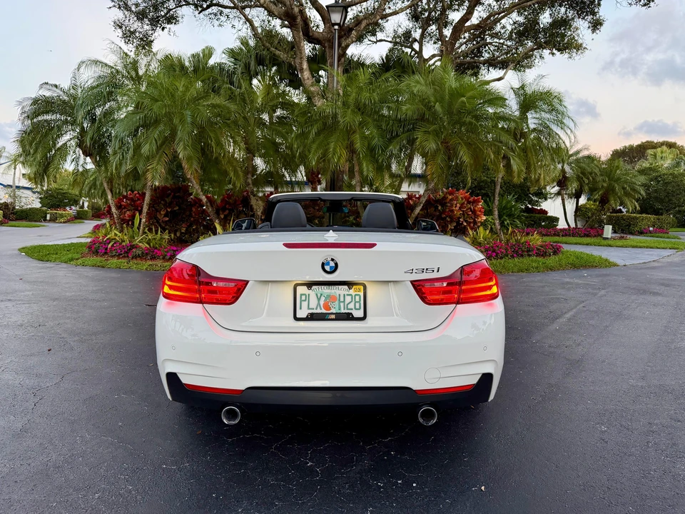 2015 BMW F33 435i & 440i Convertible - Image 15 of 31