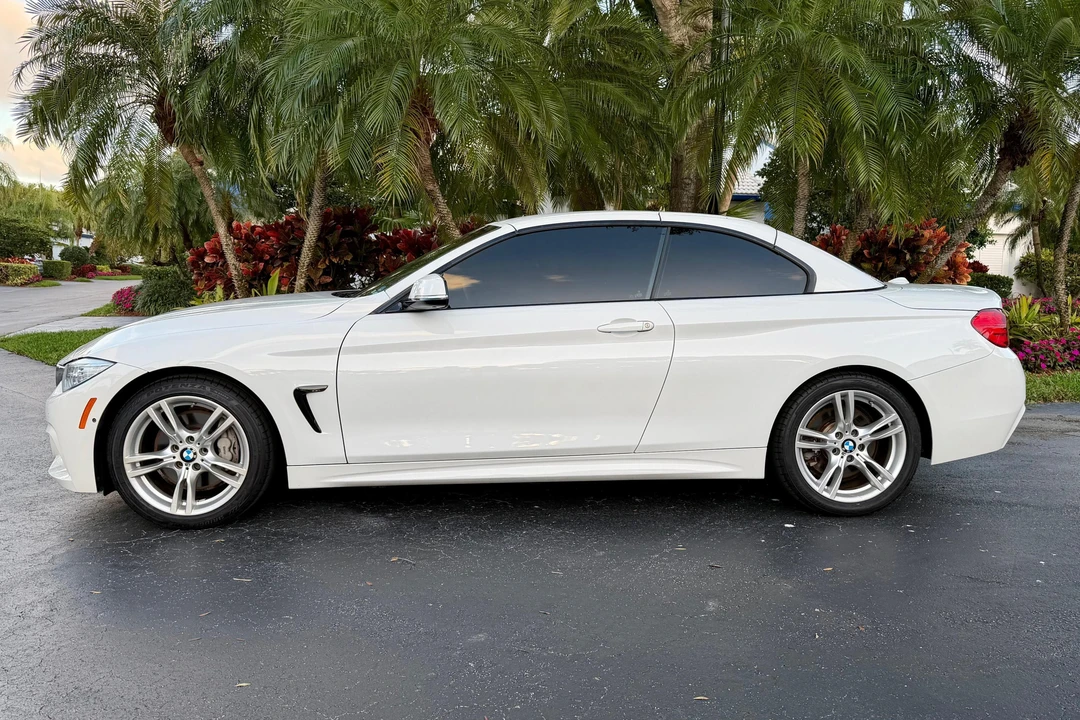 2015 BMW F33 435i & 440i Convertible - Image 3 of 31