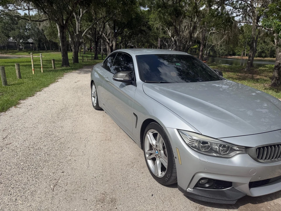 2015 BMW F33 435i & 440i Convertible - Image 23 of 31