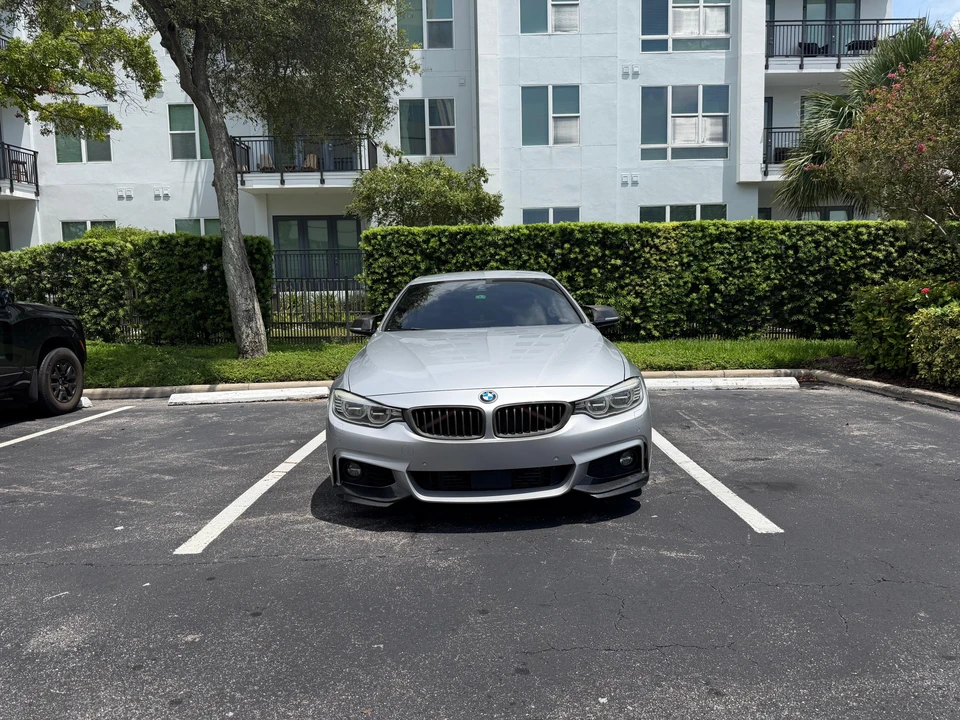 2015 BMW F33 435i & 440i Convertible - Image 13 of 31