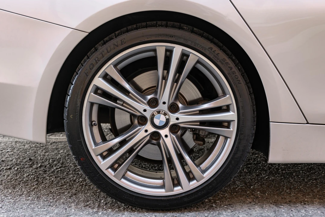 2015 BMW F36 435i & 440i Gran Coupe - Image 26 of 31
