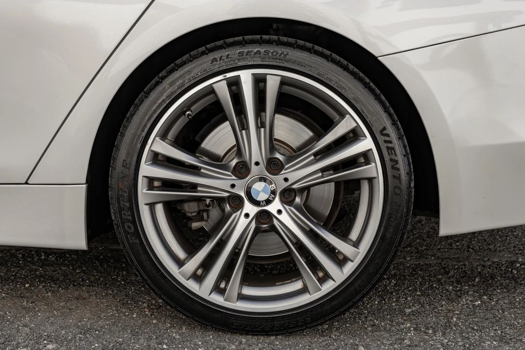 2015 BMW F36 435i & 440i Gran Coupe - Image 25 of 31
