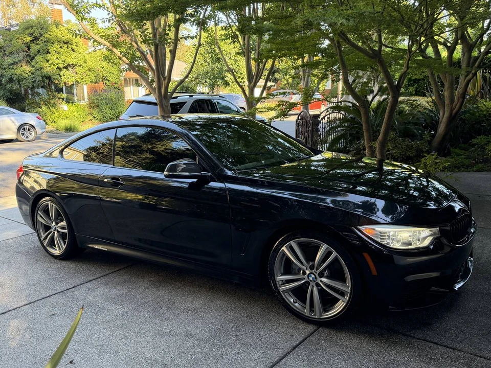 2015 BMW 4 Series - Image 2 of 9