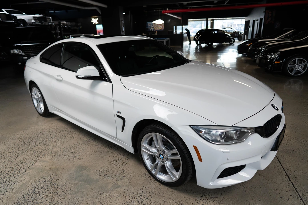2015 BMW F32 435i & 440i Coupe - Image 23 of 31