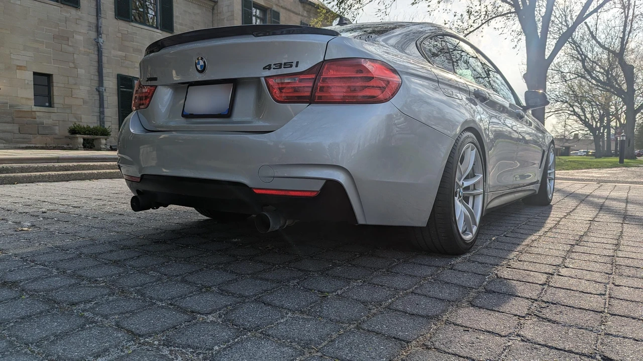 2015 BMW F36 435i & 440i Gran Coupe - Image 24 of 31