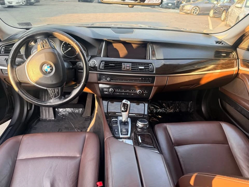 2015 BMW 5 Series - Image 14 of 20