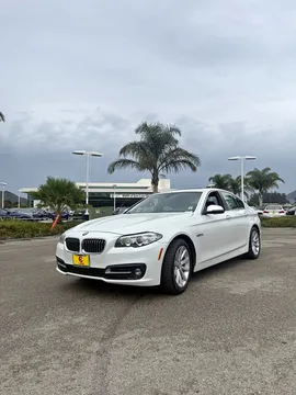 2015 BMW 5 Series 525i Sedan 4D