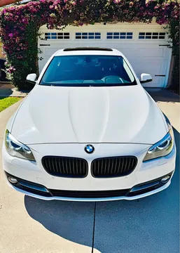 2015 BMW 5 Series 528i Sedan 4D