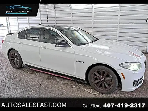 2015 BMW 5 Series 528i Sedan 4D