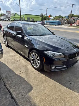 2015 BMW 5 Series 528i Sedan 4D