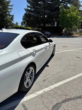 2015 BMW 5 Series 528i Sedan 4D