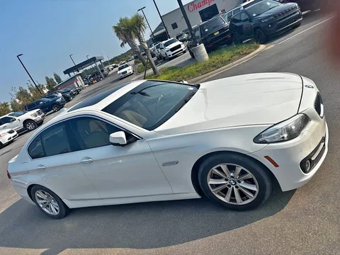 2015 BMW 5 Series 528i xDrive Sedan