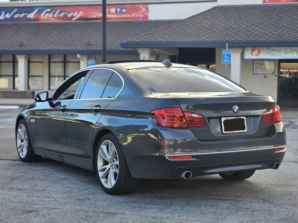 2015 BMW 5 Series - Image 6 of 10