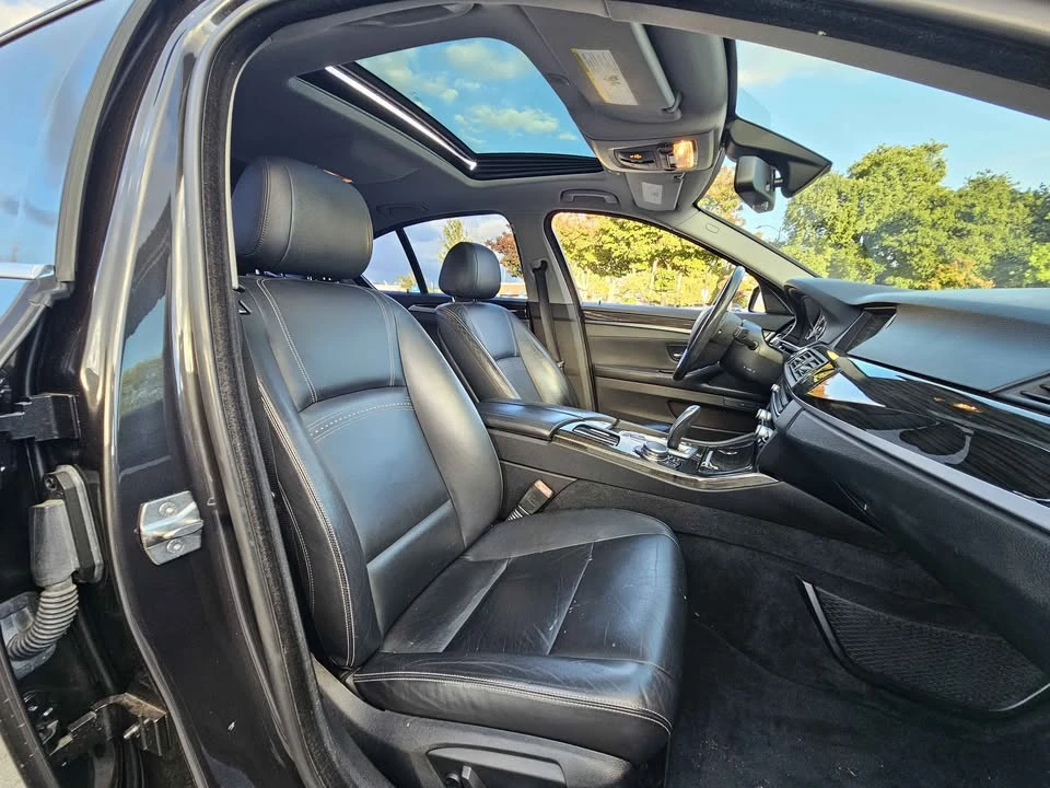 2015 BMW 5 Series - Image 9 of 10