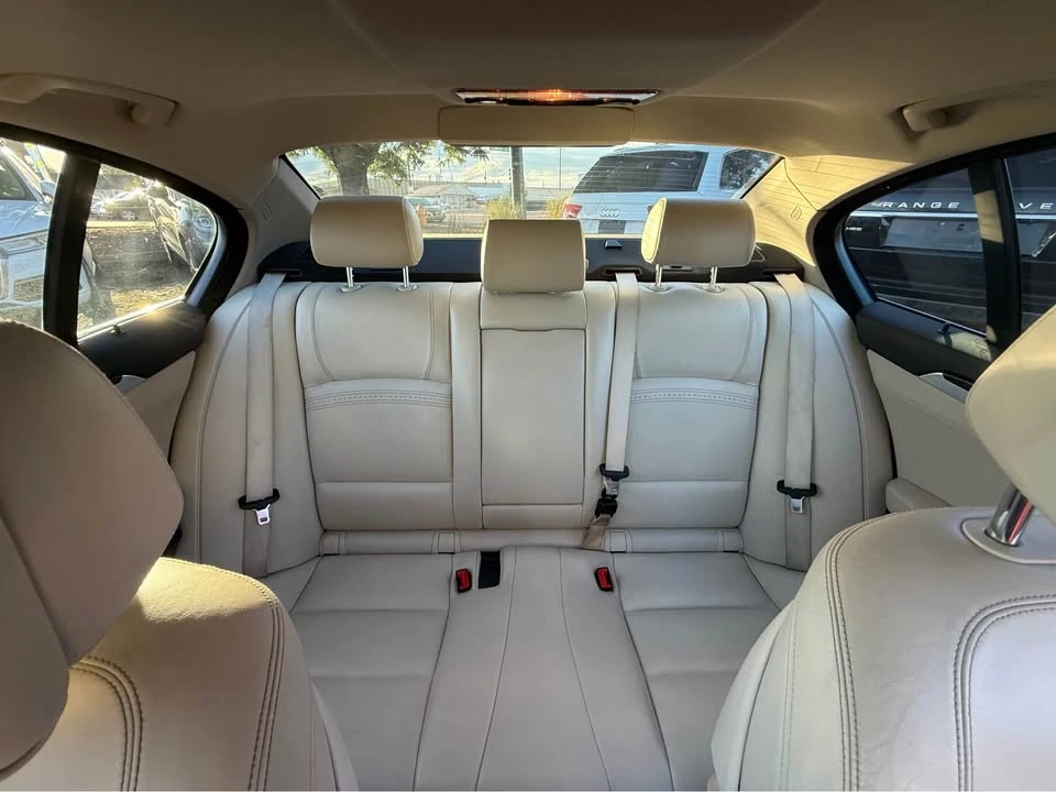 2015 BMW 5 Series - Image 10 of 20
