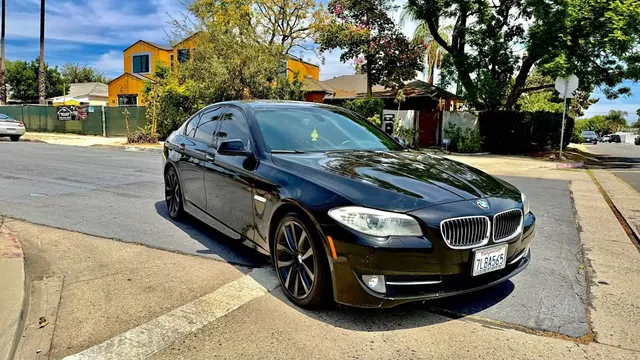 2015 BMW 5 Series 535i Sedan 4D