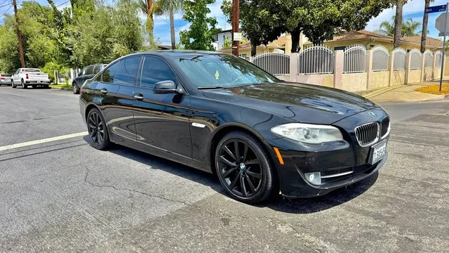 2015 BMW 5 Series 535i Sedan 4D