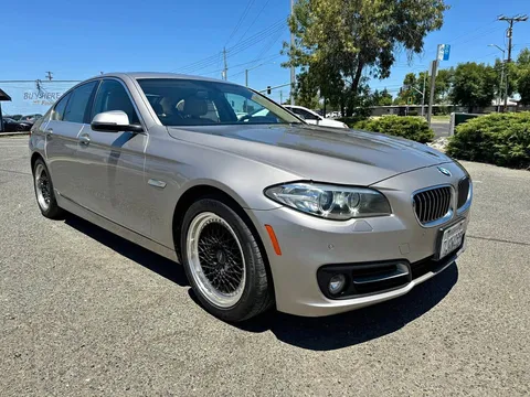 2015 BMW 5 Series 535i Sedan 4D