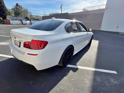 2015 BMW 5 Series 535i Sedan 4D